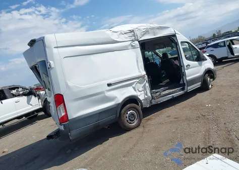 2021 Ford Transit-250 Cargo Van z USA, uszkodzony, nr VIN 1FTBR3X85MKA03949